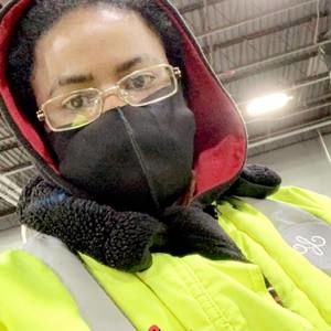 Meet your Posher, Genaro